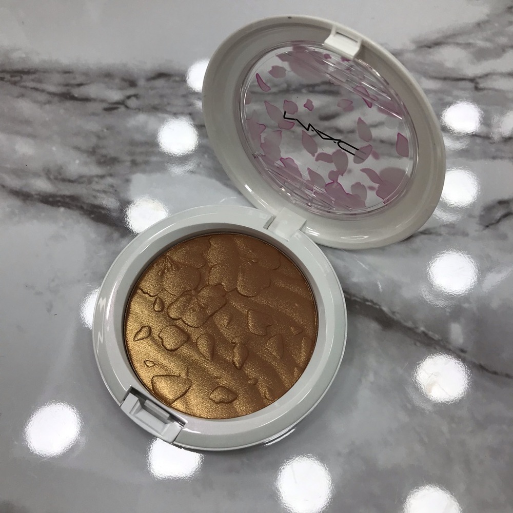 Mac Boom Boom Bloom Highlight Powder Spring Bling - Picture 5 of 9